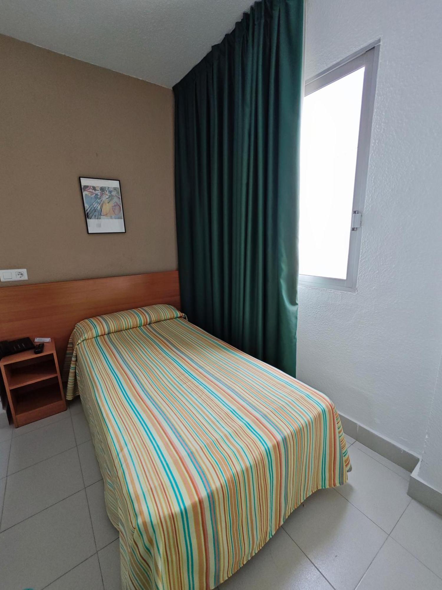 Hotel Camposol Benidorm Kültér fotó